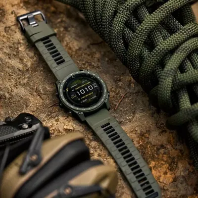 Смарт-часы Garmin Tactix 8 Amoled Sapphire, 51 мм, Bluetooth, Olive Drab, темно-зеленый
